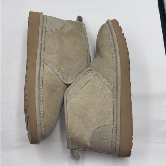 UGG Neumel Flex Chukka Boot Slip on Sheepskin Chestnut Brown Men's Sz 10 - Picture 9 of 9